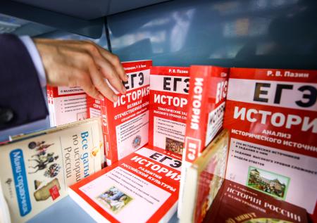 Заслуженный учитель России объяснил, как должны выглядеть уроки истории