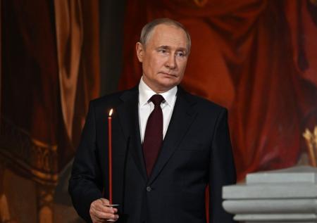 Путин приехал на пасхальное богослужение в храм Христа Спасителя