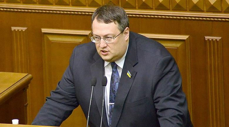 Украинский депутат Антон Геращенко 