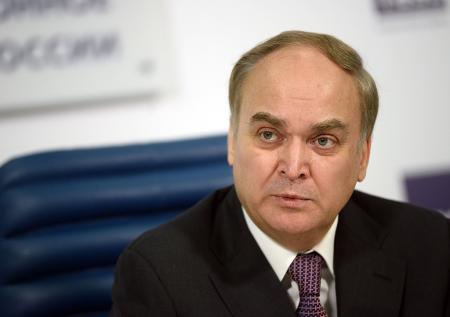 Антонов заявил, что попытки США истощить Россию закончатся провалом