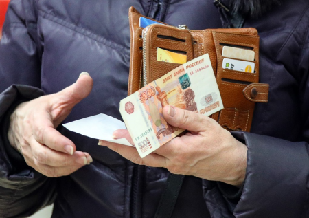 Налог для богатых в России предложили заметно увеличить