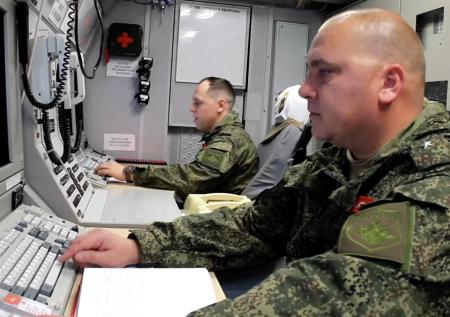 Появилось видео загрузки ракеты «Ярс» в пусковую установку