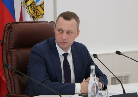 «Ведомости» узнали, кто может стать главой Саратовской области