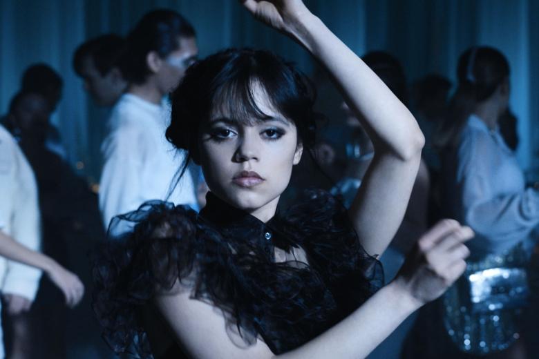 Кадр из сериала «Уэнсдэй»