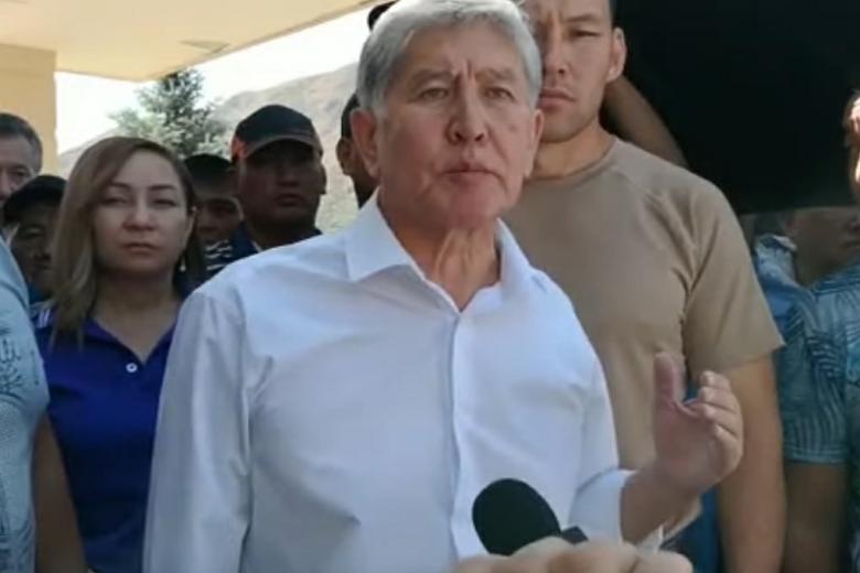 Алмазбек Атамбаев
