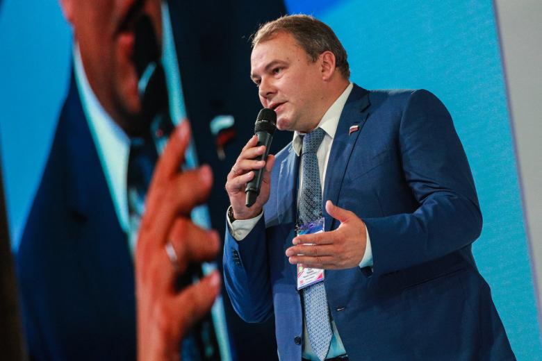 Пётр Толстой