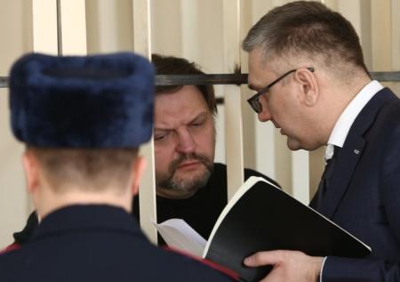 Никита Белых подаёт сигналы