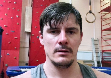 Игромания, мечты о режиссуре, новые фильмы: как живет Дмитрий Паламарчук