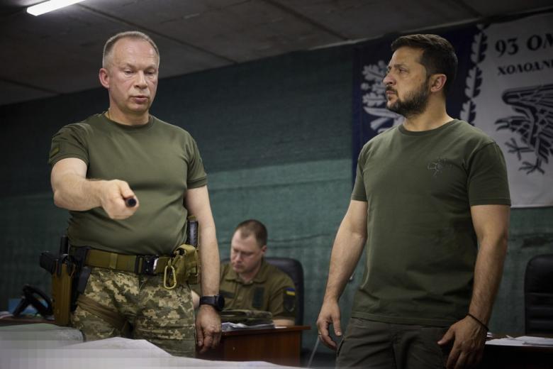 Владимир Зеленский и Александр Сырский