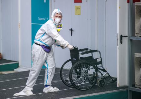 Вирусолог объяснил высокую смертность от коронавируса в России