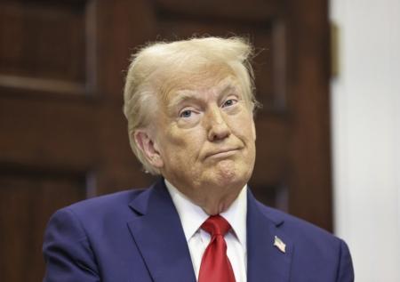 Трамп не продлил действие лицензии для расчетов за энергоресурсы России