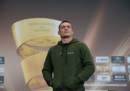 Промоутер назвал дату реванша Усик — Джошуа