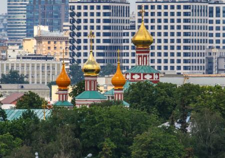 Трое священников Московской городской епархии заболели коронавирусом