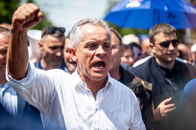 Владимир Плахотнюк 
