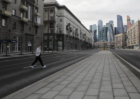 Житель КНР призвал россиян соблюдать режим самоизоляции