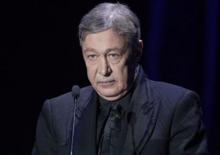 «Совершил страшный грех»: что звезды говорят о вышедшем из тюрьмы Ефремове