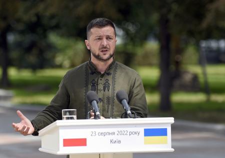 Зеленский выдвинул новое требование к российским войскам