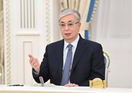 Токаев рассказал Путину о мерах по восстановлению порядка в Казахстане