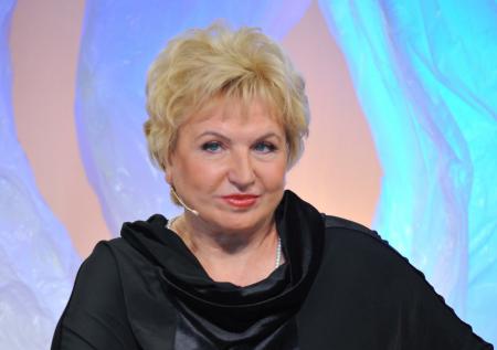 «Украину рвут на части из-за слабости»: как живет актриса Галина Коньшина