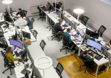 Раскрыта связь между офисной работой и депрессией
