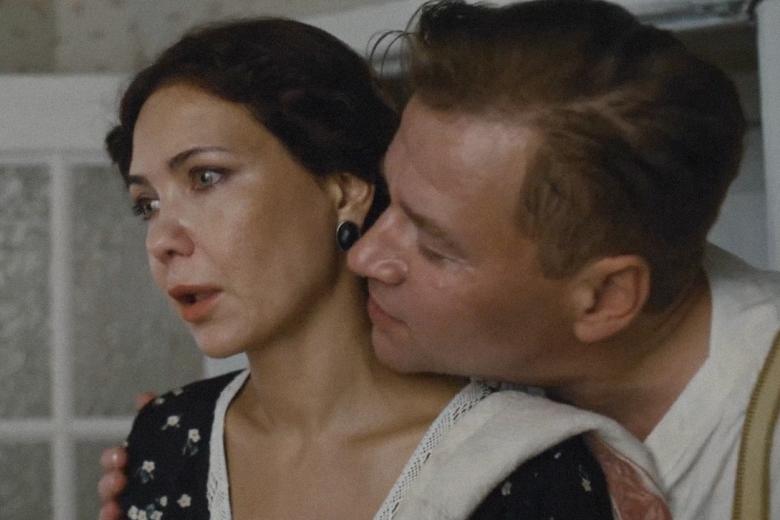 Кадр из сериала «Горький 53»