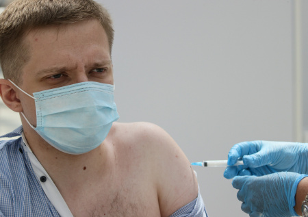 Раскрыты сроки создания персонализированной онковакцины