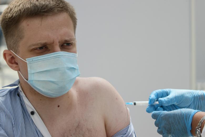Вакцинация от COVID-19