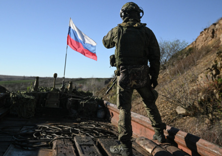 Военкор ответил на предложение Финляндии «милитаризовать до зубов» Украину