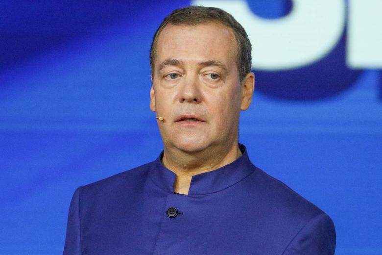 Зампред Совбеза РФ Дмитрий Медведев