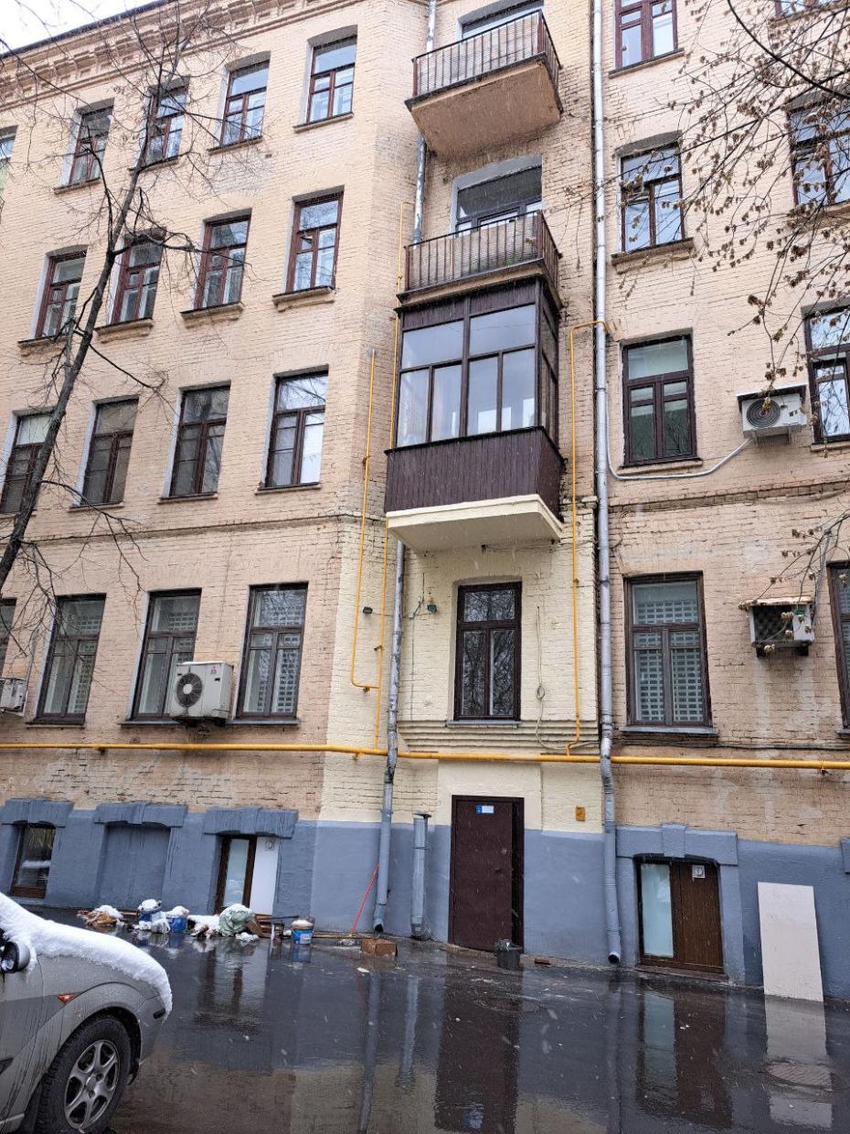 Дом Михаила Ефремова в Плотниковом переулке в Москве