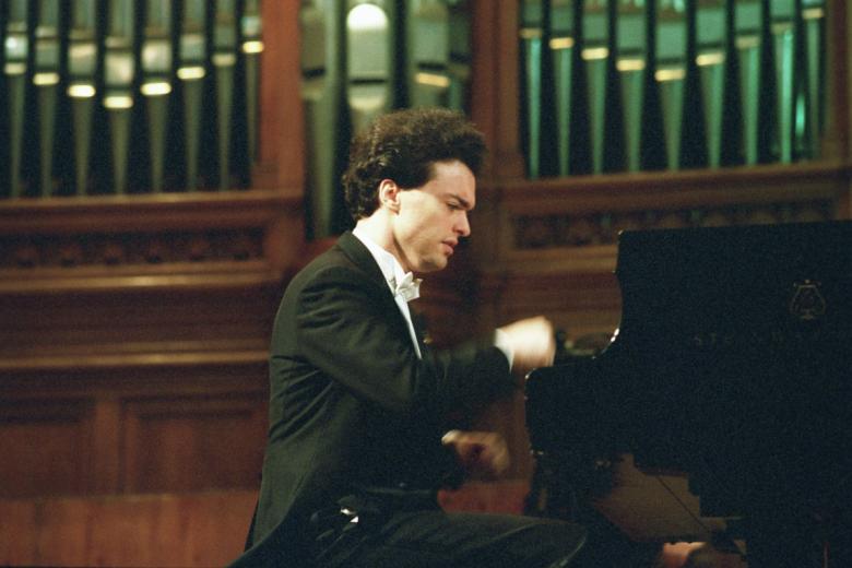 Евгений Кисин