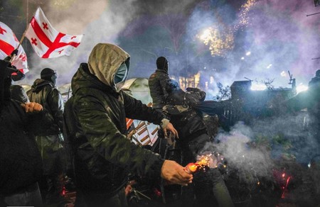 Жители Грузии вышли на 122-й день протестов