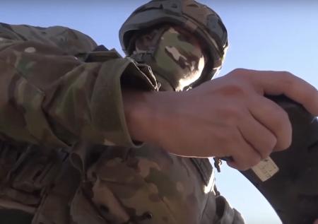 «Ланцет» разнес мчавшуюся по трассе установку HIMARS и попал на видео