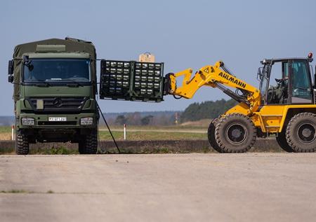 Пентагон свозит в Европу снаряды для войны с Россией
