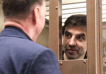 Прокурор запросил для Абызова 19,5 года колонии строгого режима