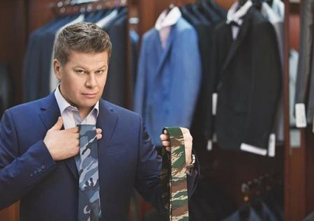 Губерниев о войне: сытый энкавэдэшник прикладом избивает лицо человека