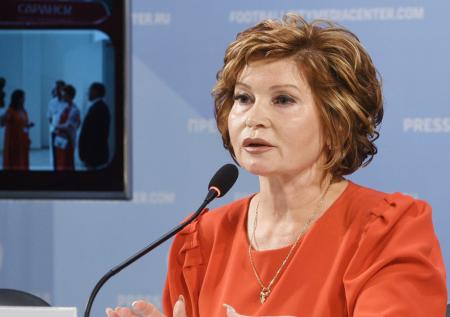 Министр культуры российского региона госпитализирована после аварии