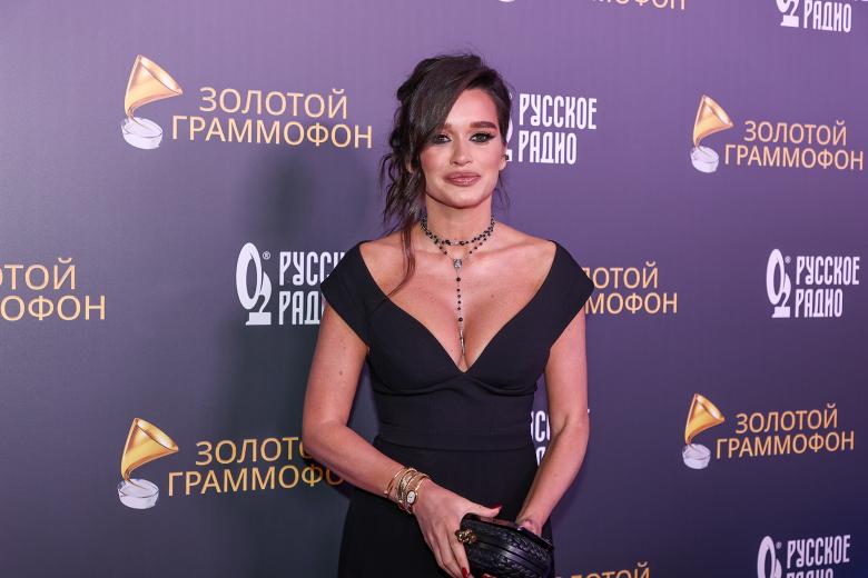 Телеведущая Ксения Бородина