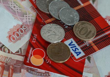 Некоторые карты Visa и Mastercard перестанут принимать в магазинах и кафе