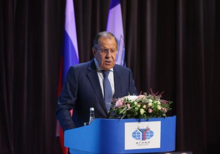 Лавров рассказал, как Россия ответит на базы НАТО в Финляндии и Швеции