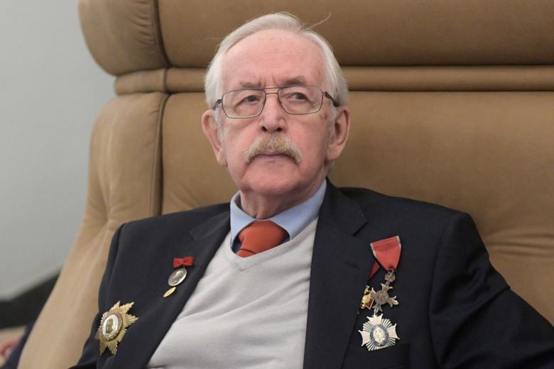 Василий Ливанов