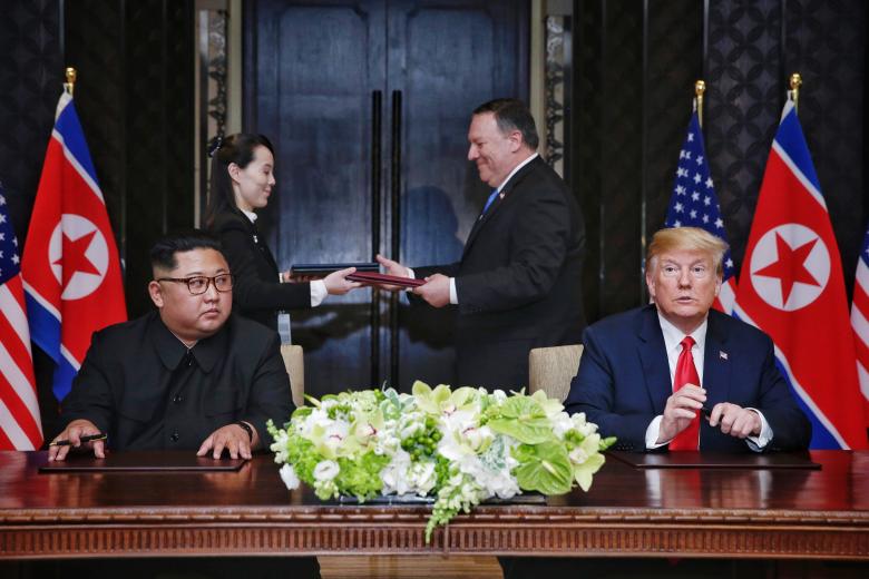 Лидер КНДР Ким Чен Ын и президент США Дональд Трамп