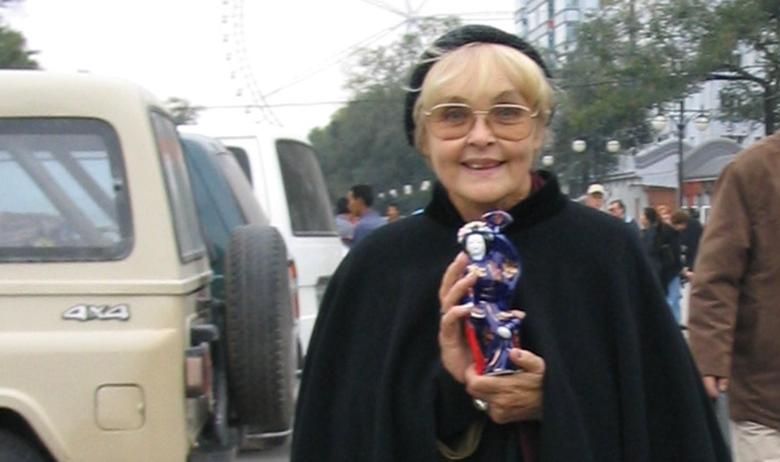 Ада Роговцева