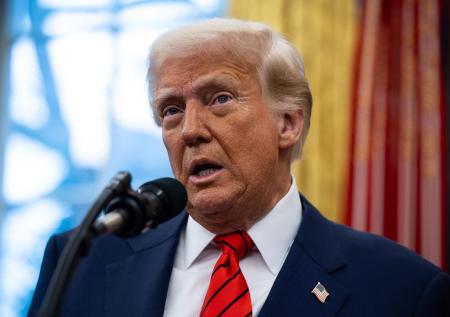 Стало известно, с кем Трамп посетит похороны папы римского