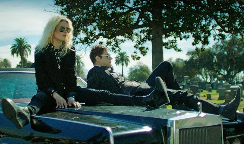 Джейми Хинс  и Элисон Моссхарт, группа The Kills