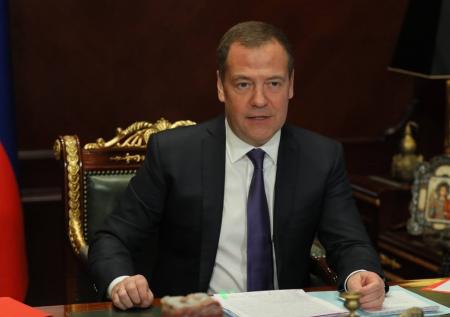 Медведев: Запад повышает вероятность начала мировой войны