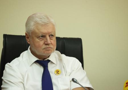 Политик Миронов пожаловался в Генпрокуратуру на главу РПЛ