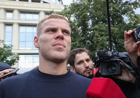 «Просрал талант»: Губерниев посоветовал Кокорину устроиться горничной