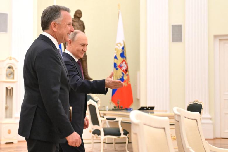 Стив Уиткофф и  Владимир Путин