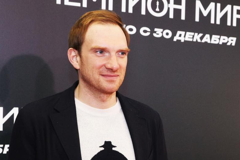 Андрей Бурковский